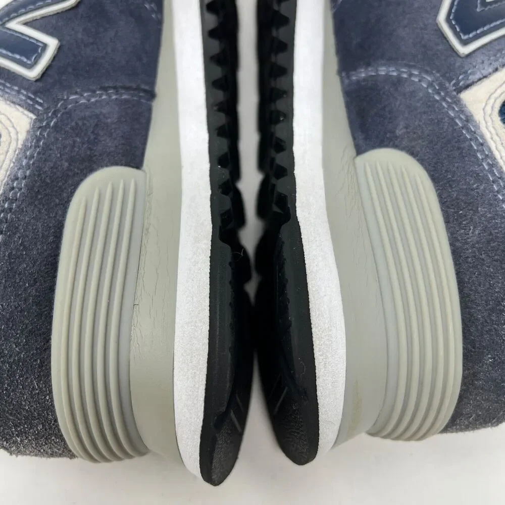 New Balance Men 574 Core - Standard Navy / White US Size 7.5